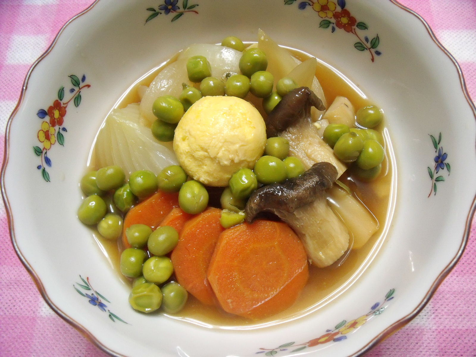 グリンピースと卵黄 春の彩り野菜の煮物 みんなの缶つま 缶つま倶楽部